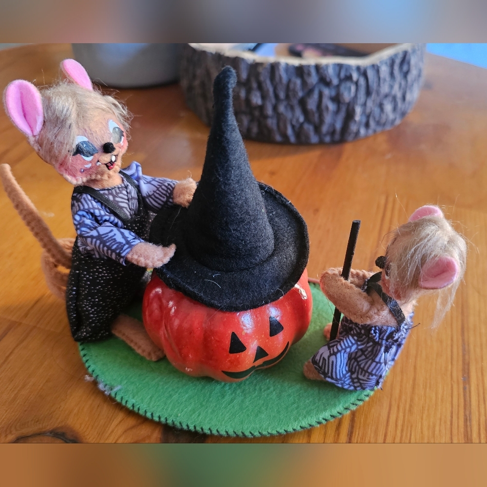 Annalee Halloween